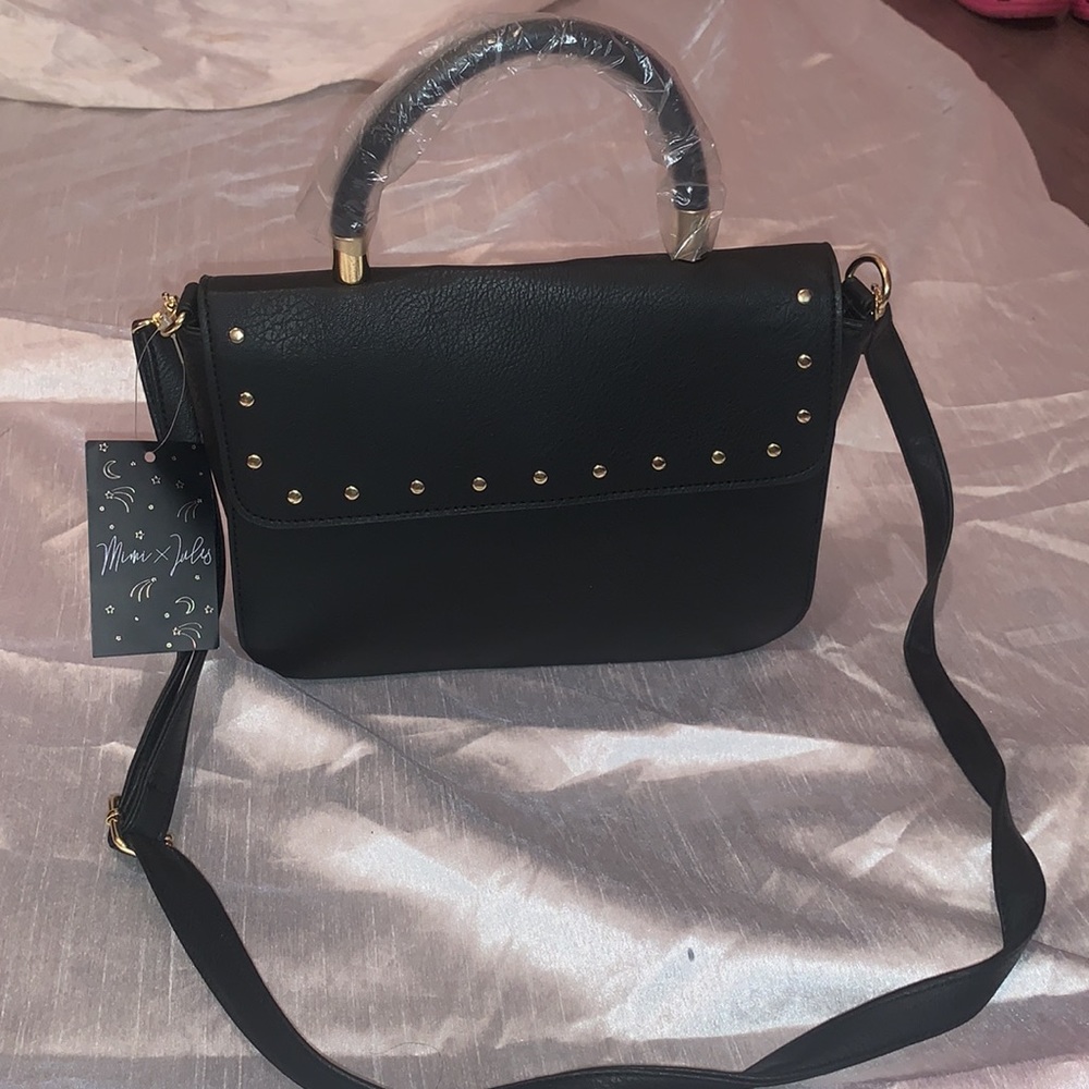 Black crossbody purse